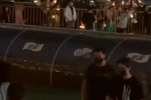 肖战追星孙燕姿十年：从粉丝到与偶像并肩