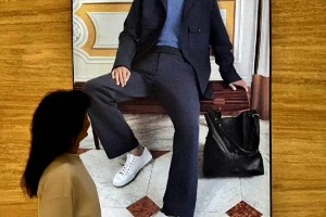 肖战粉丝忠诚度高的原因解析：内娱无代餐